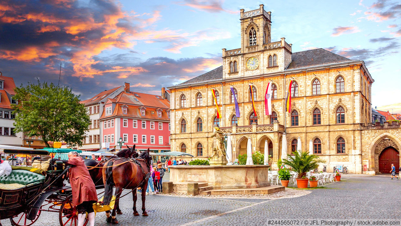 Bauelemente Schulze aus Stadtilm / OT Traßdorf: Fensterläden für Weimar